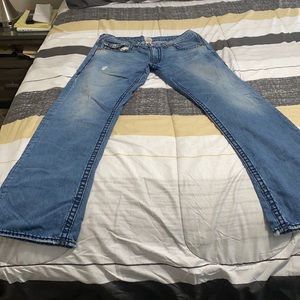 100% real classic jeans
